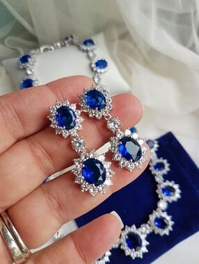 Swarovski Elements Platinum Plated Sapphire Blue Diana Drop Earrings NEW